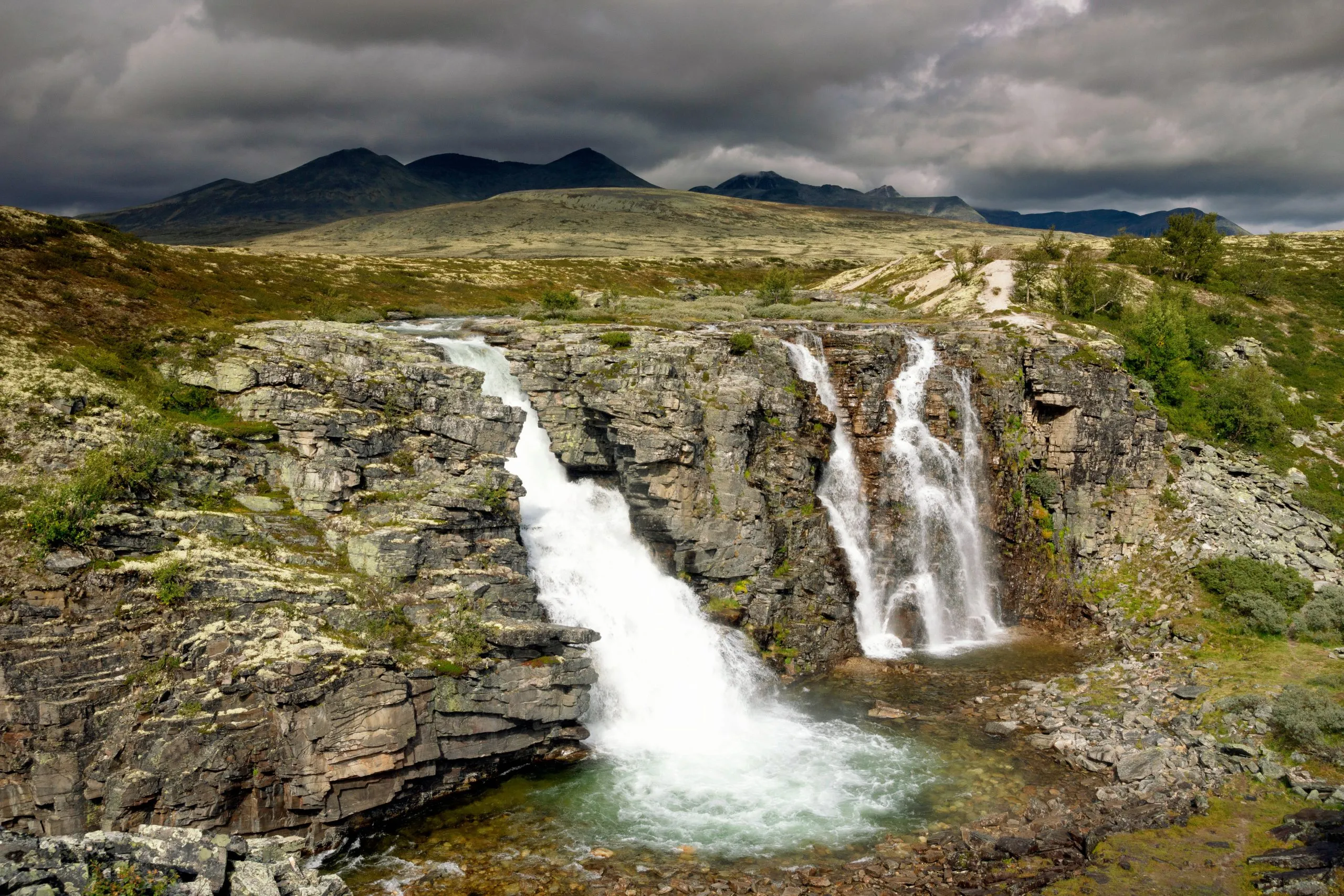 Der Wasserfall Storulfossen im Rondane-Nationalpark